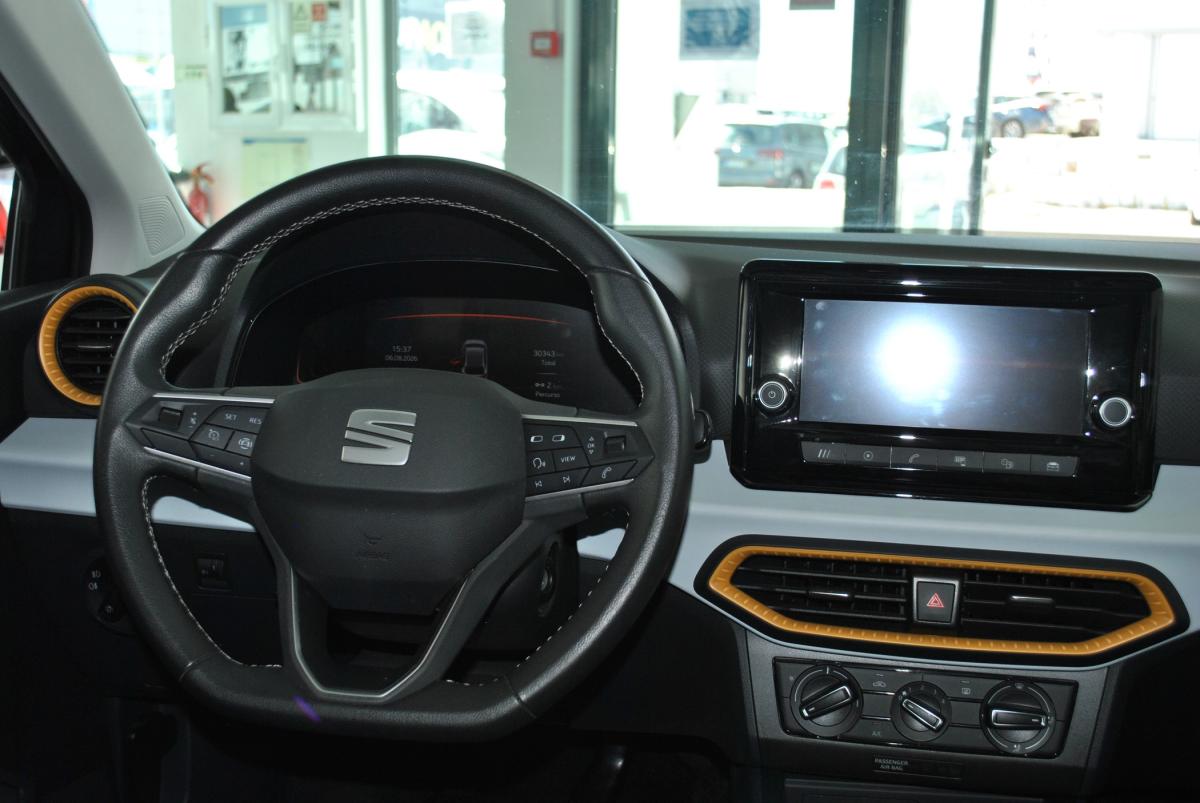 seat-ibiza-2023-gasolina-999cc