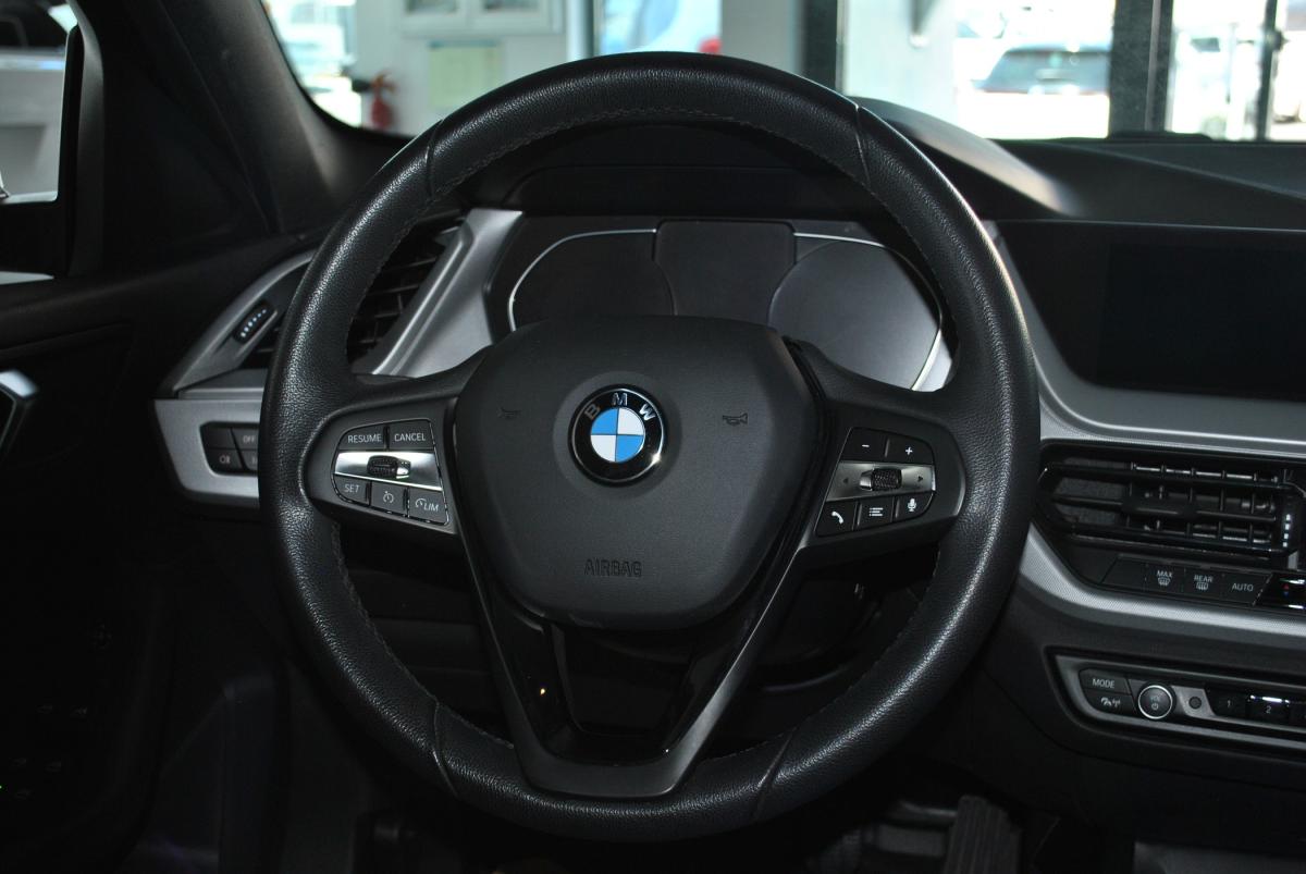 bmw-serie-1-2022-diesel-1496cc