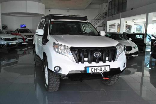 toyota-land-cruiser-2017-diesel-2755cc