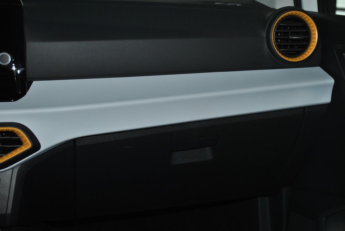 seat-ibiza-2023-gasolina-999cc