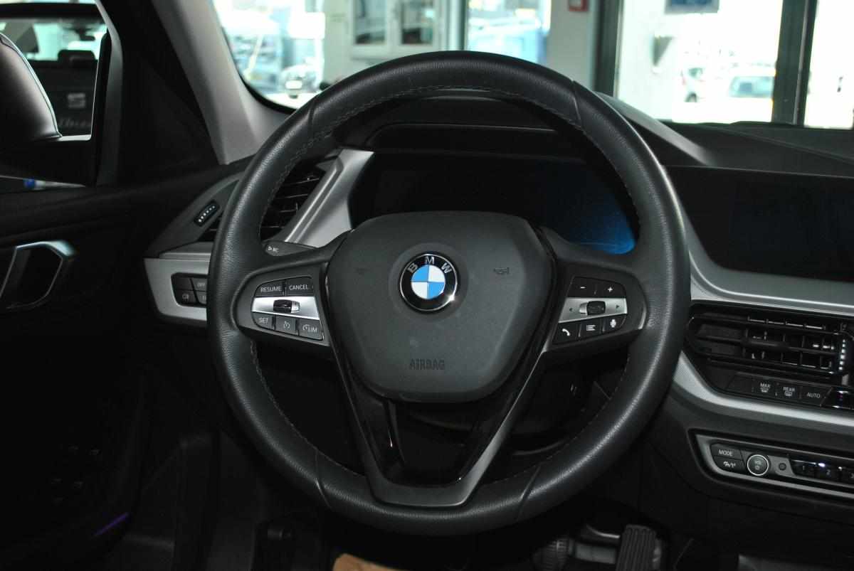 bmw-serie-1-116d-2024-diesel-1496cc