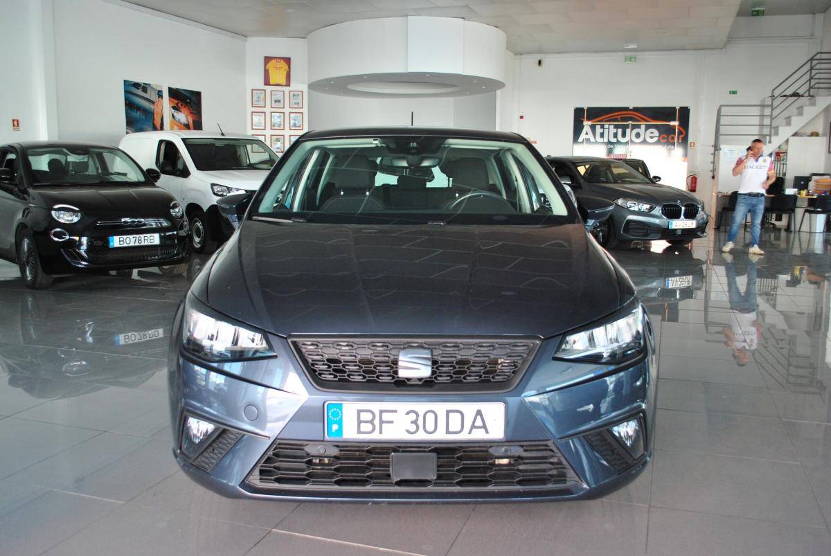 seat-ibiza-2023-gasolina-999cc