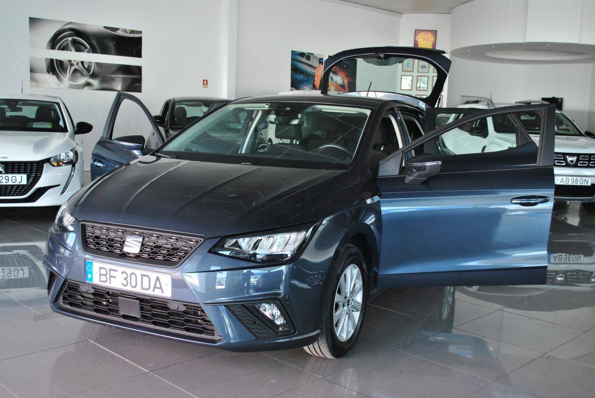 seat-ibiza-2023-gasolina-999cc