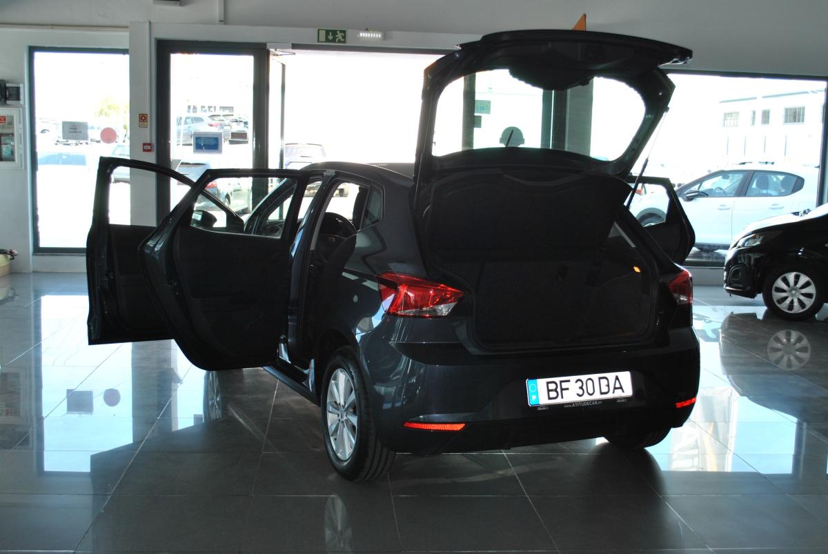 seat-ibiza-2023-gasolina-999cc