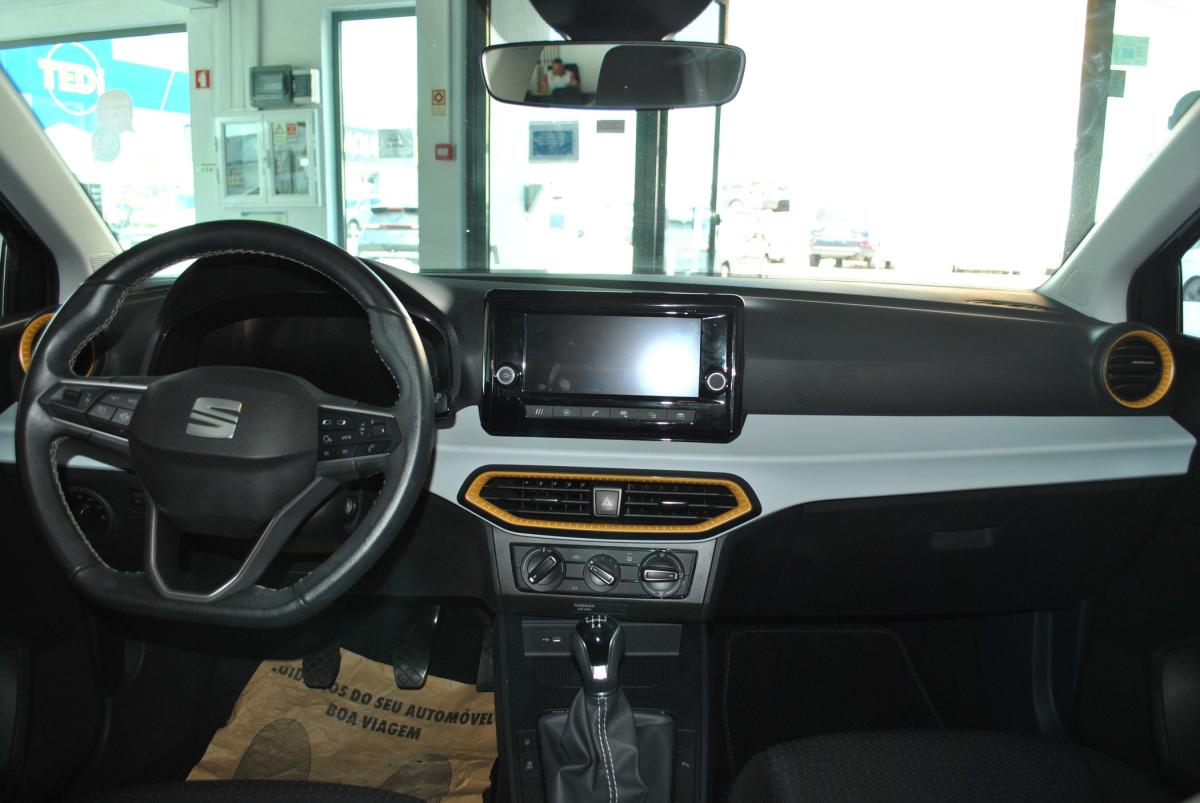 seat-ibiza-2023-gasolina-999cc