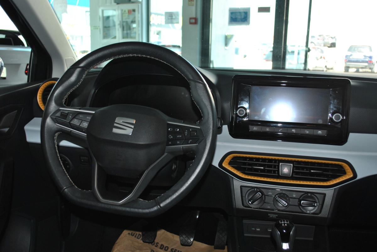 seat-ibiza-2023-gasolina-999cc