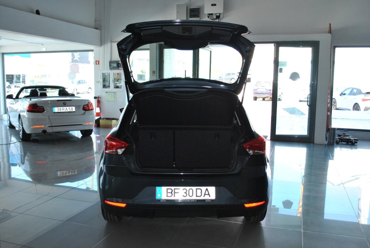 seat-ibiza-2023-gasolina-999cc