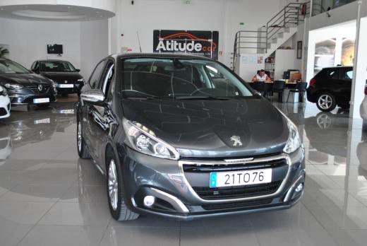 peugeot-208-2017-gasolina-1199cc