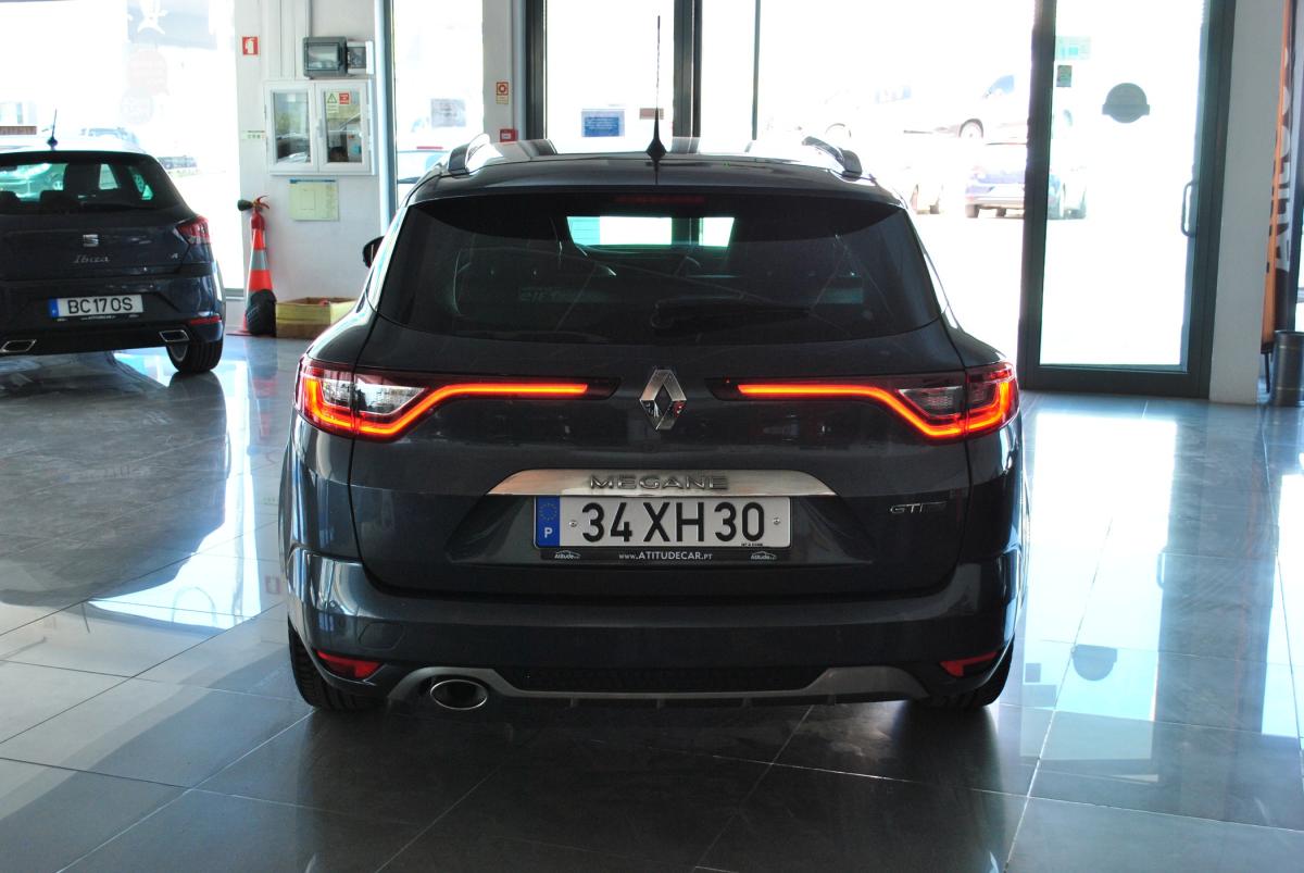 renault-megane-sport-tourer-2019-diesel-1461cc