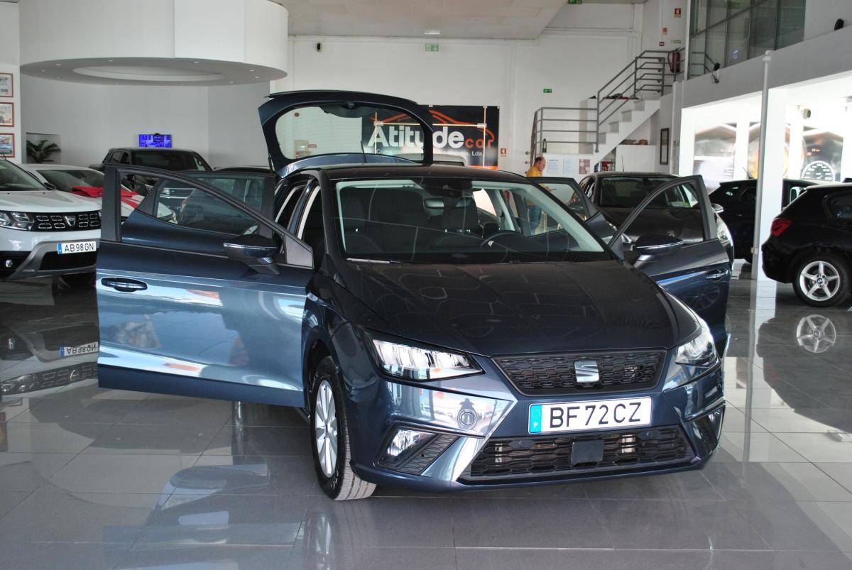 seat-ibiza-2023-gasolina-999cc