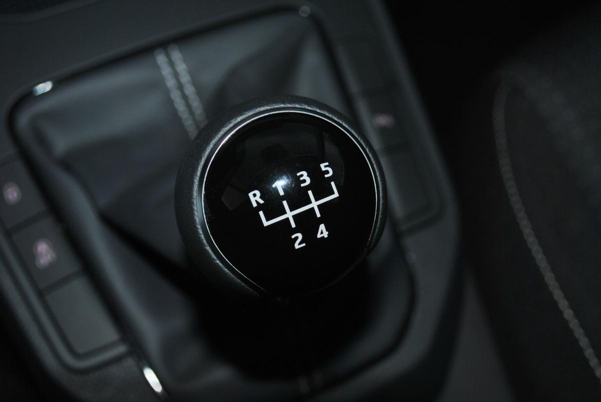 seat-ibiza-2023-gasolina-999cc