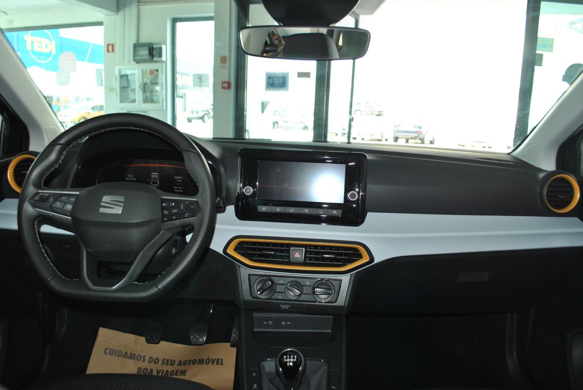seat-ibiza-2023-gasolina-999cc