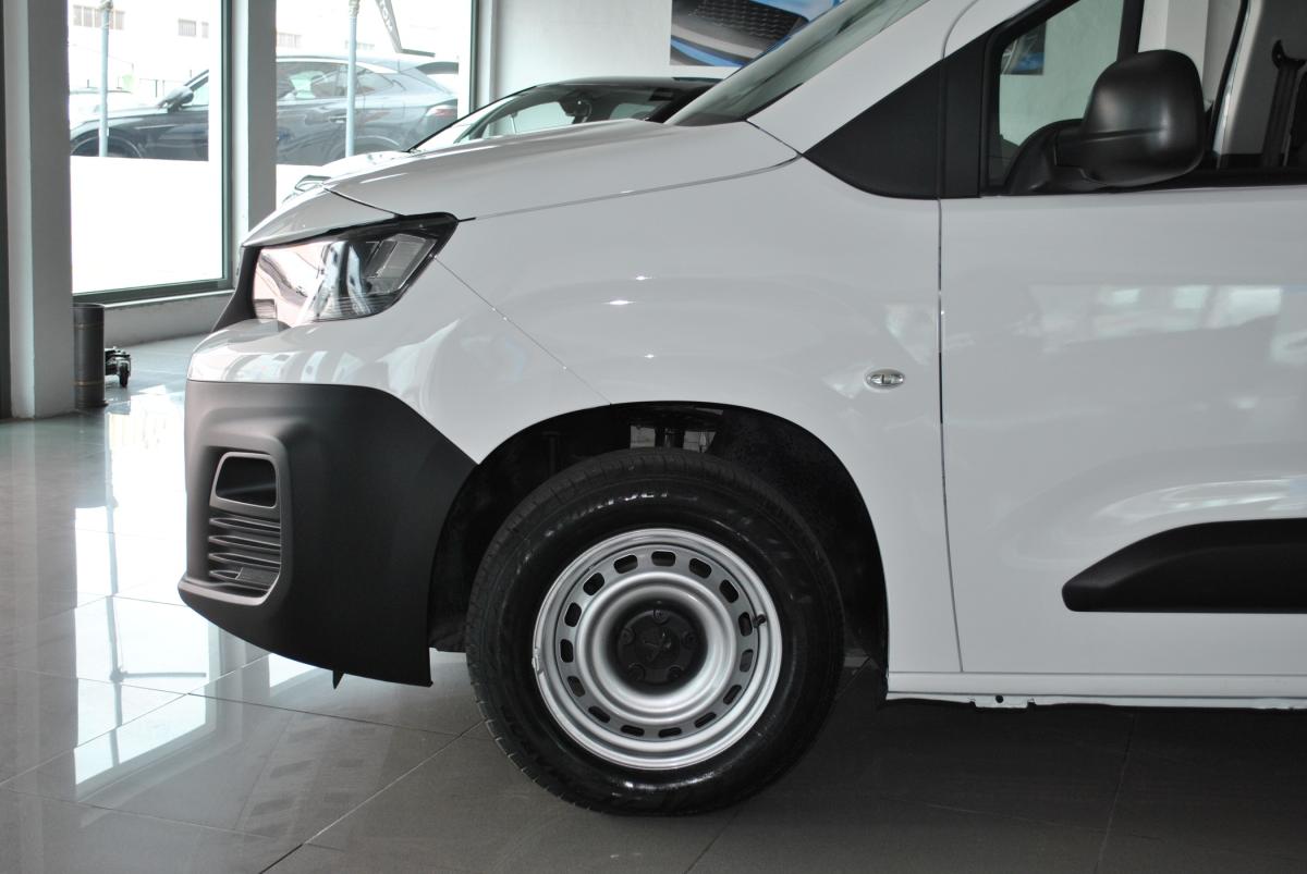 peugeot-partner-2019-diesel-1560cc