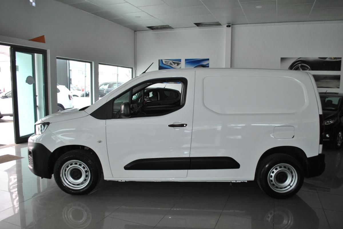 peugeot-partner-2019-diesel-1560cc