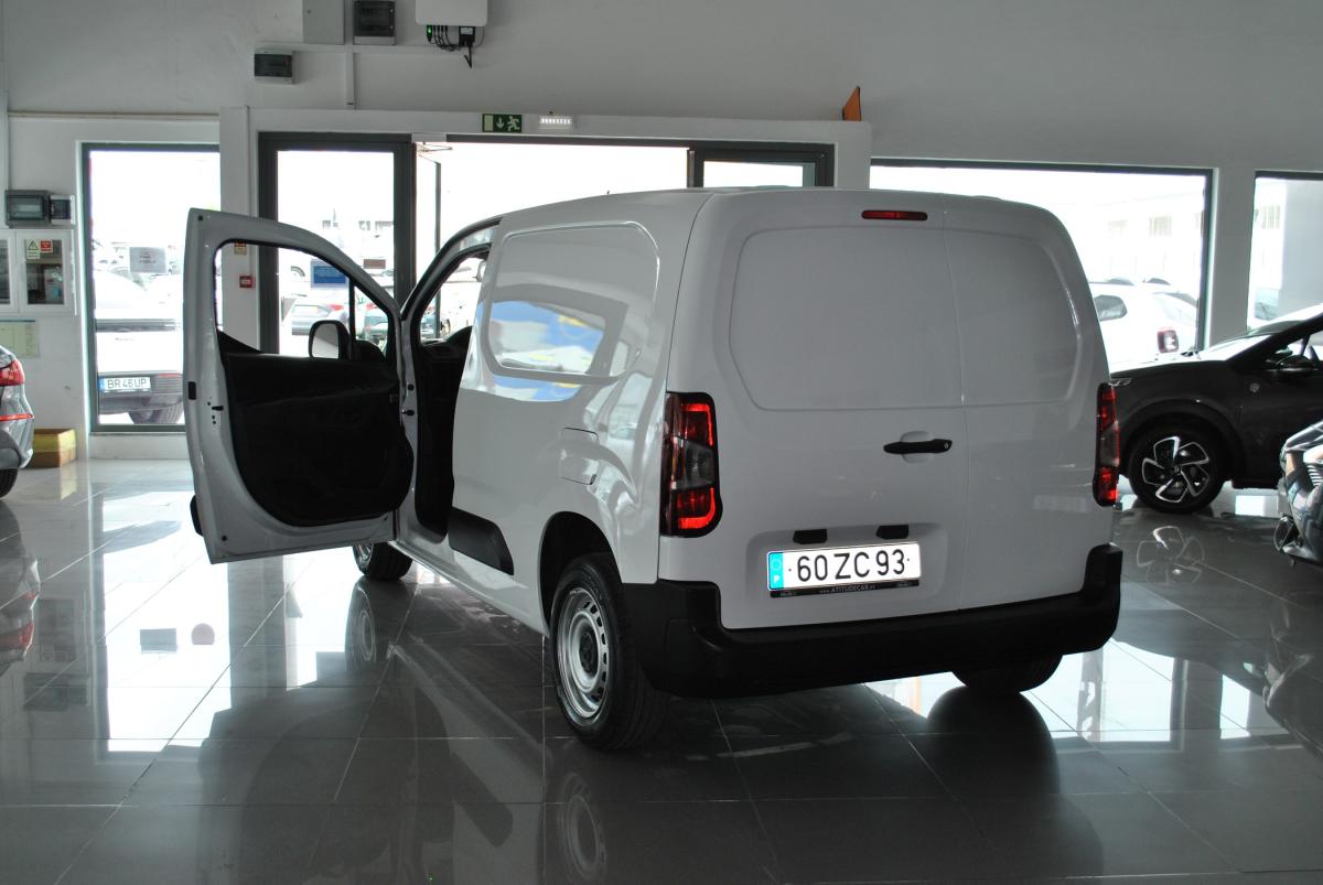 peugeot-partner-2019-diesel-1560cc