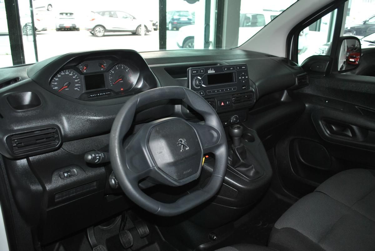 peugeot-partner-2019-diesel-1560cc