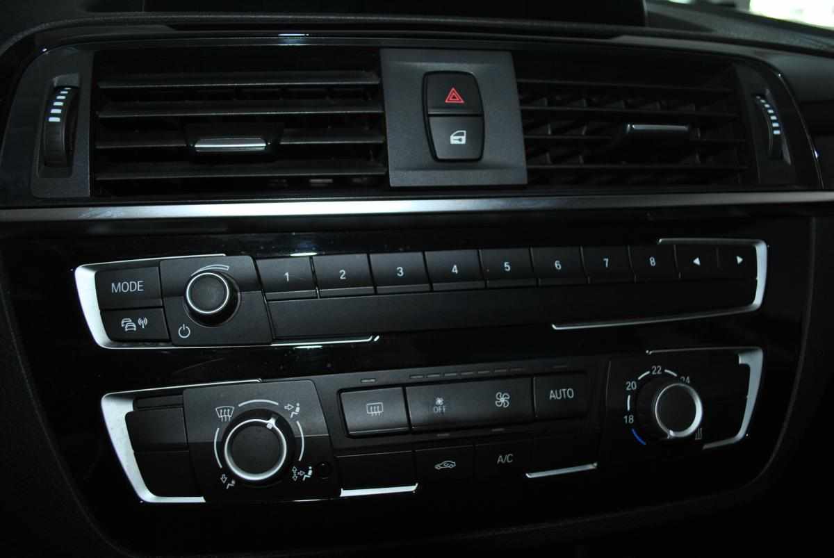 bmw-serie-1-2018-diesel-1496cc