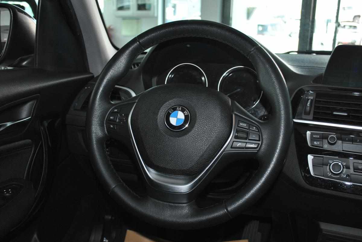 bmw-serie-1-2018-diesel-1496cc