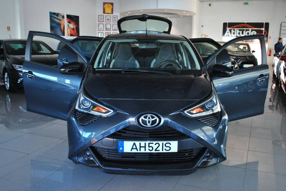toyota-aygo-2021-gasolina-998cc