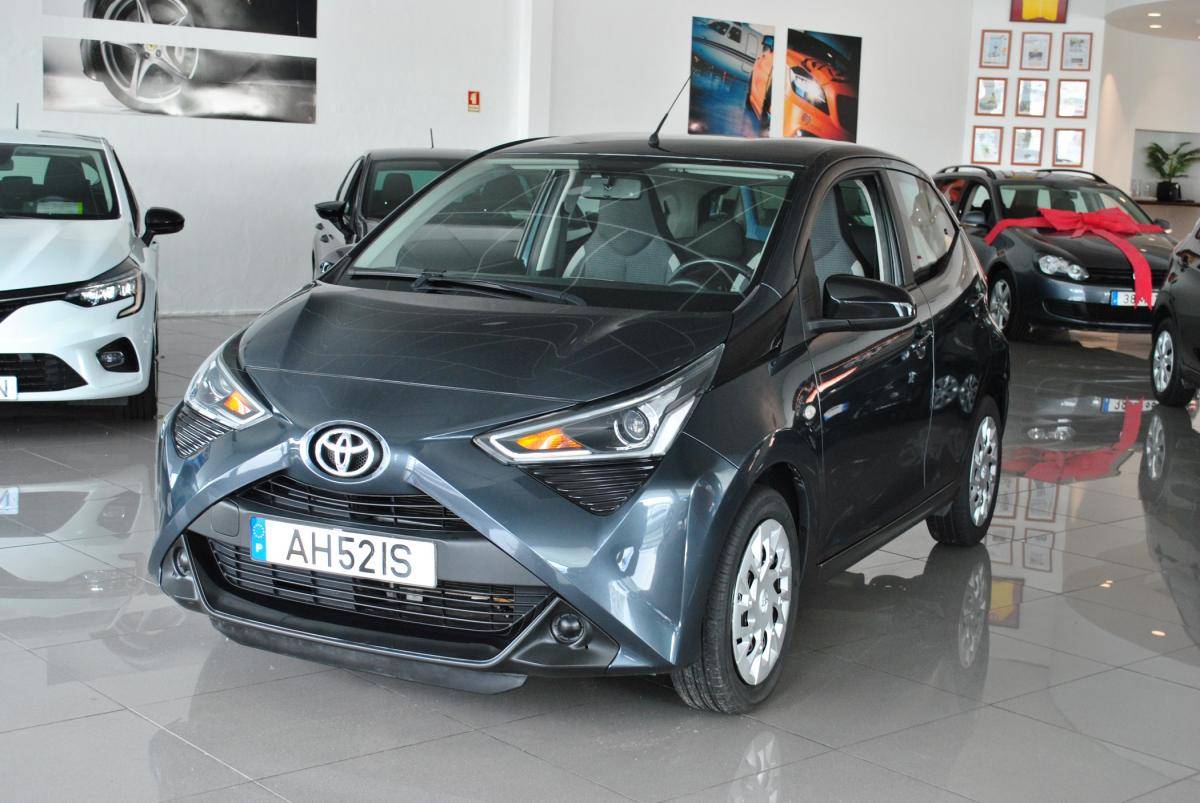 toyota-aygo-2021-gasolina-998cc