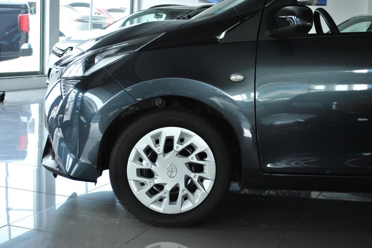 toyota-aygo-2021-gasolina-998cc