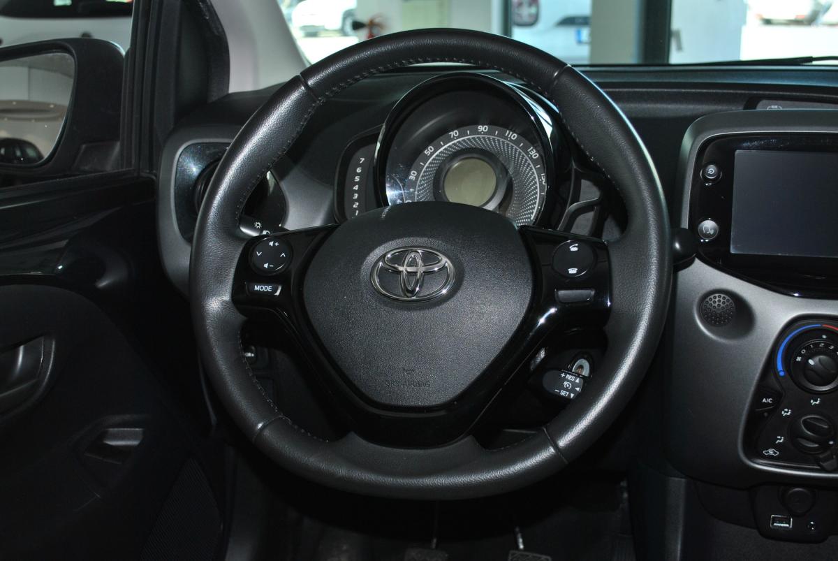 toyota-aygo-2021-gasolina-998cc