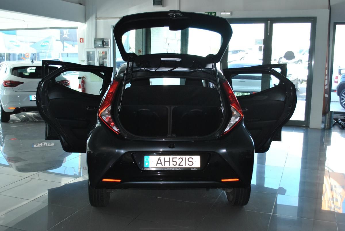 toyota-aygo-2021-gasolina-998cc