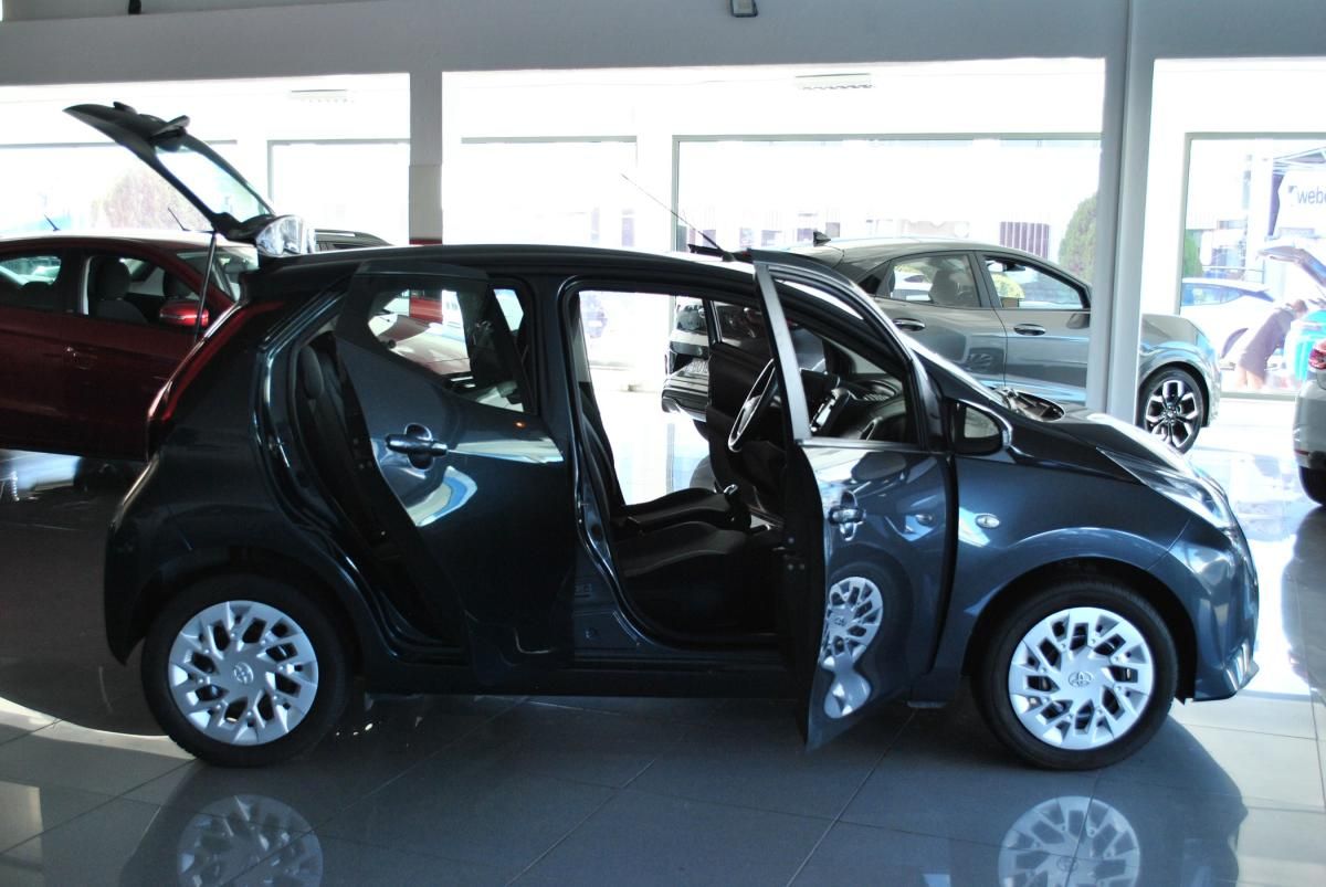 toyota-aygo-2021-gasolina-998cc