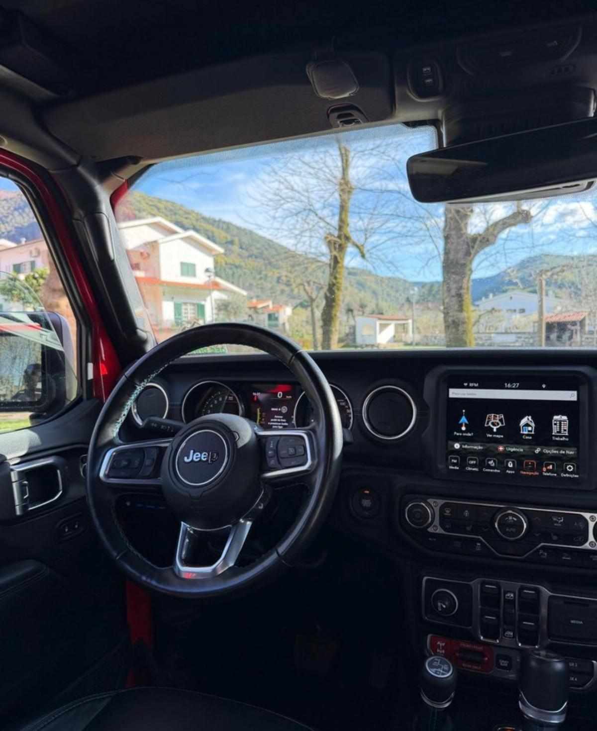 jeep-wrangler-2-0-4xe-2023-gasolina-1995cc