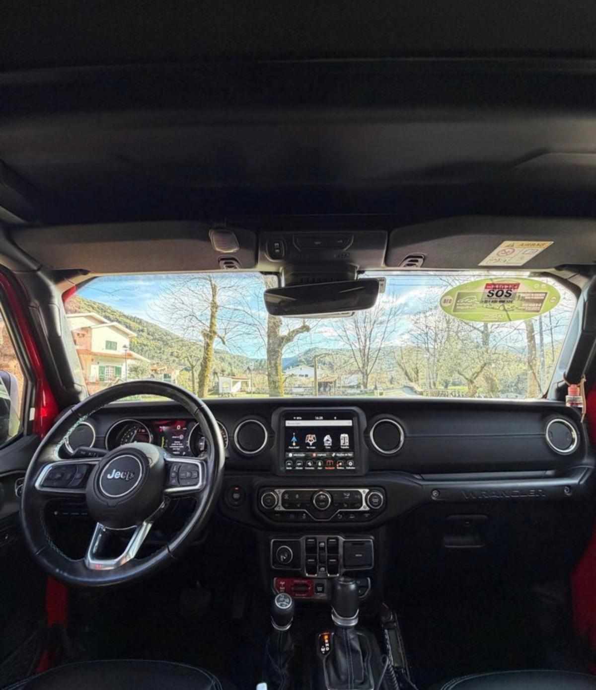 jeep-wrangler-2-0-4xe-2023-gasolina-1995cc