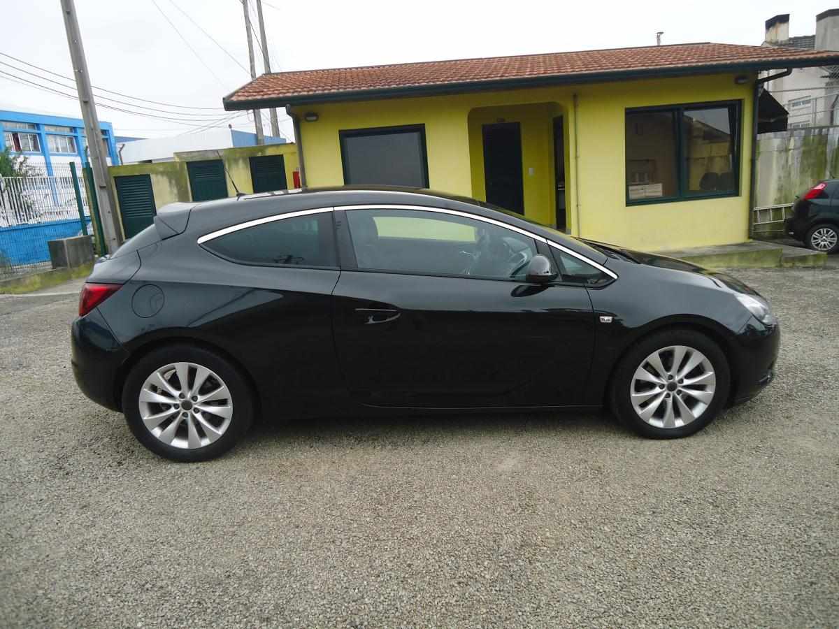 opel-astra-gtc-2012-diesel-1686cc
