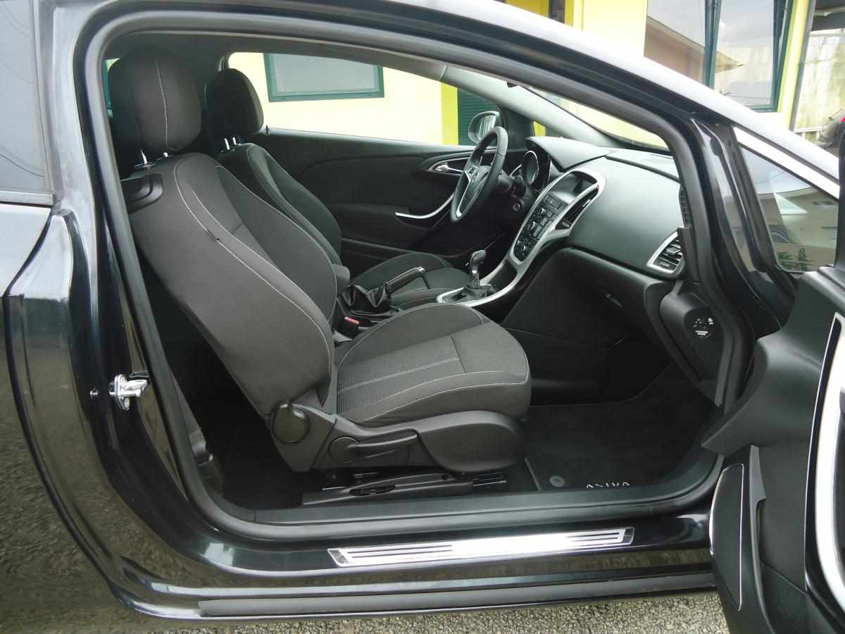 opel-astra-gtc-2012-diesel-1686cc