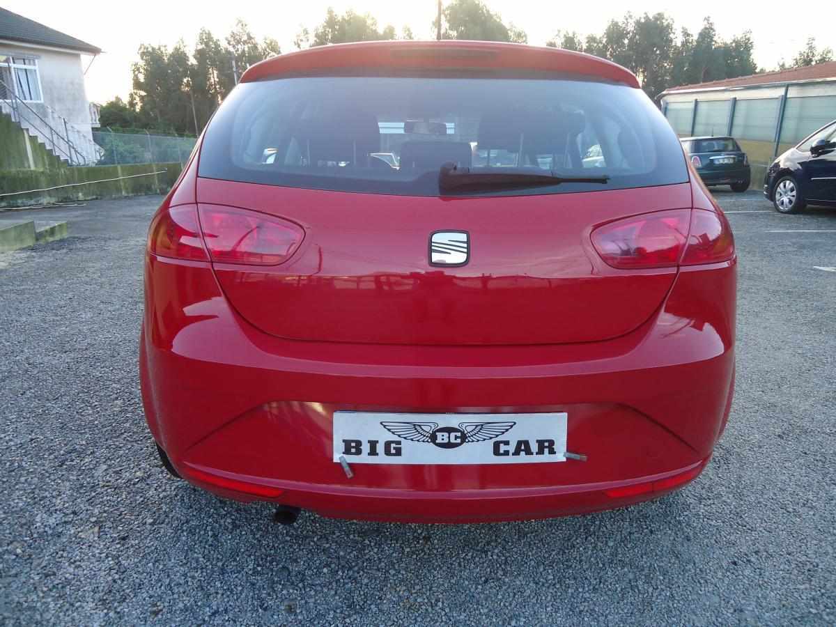 seat-leon-2011-diesel-1598cc