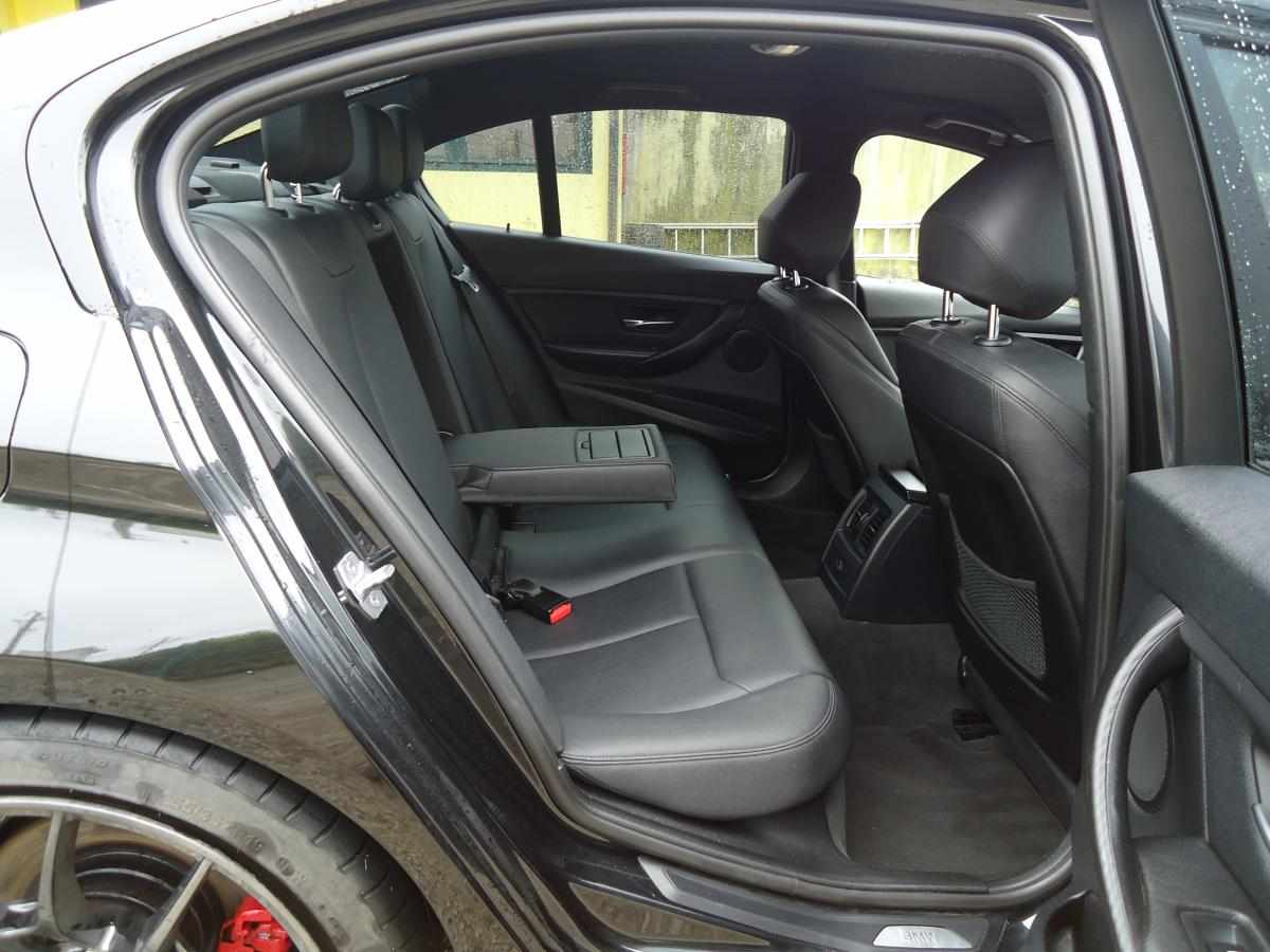 bmw-serie-3-318d-sedan-2014-diesel-1995cc