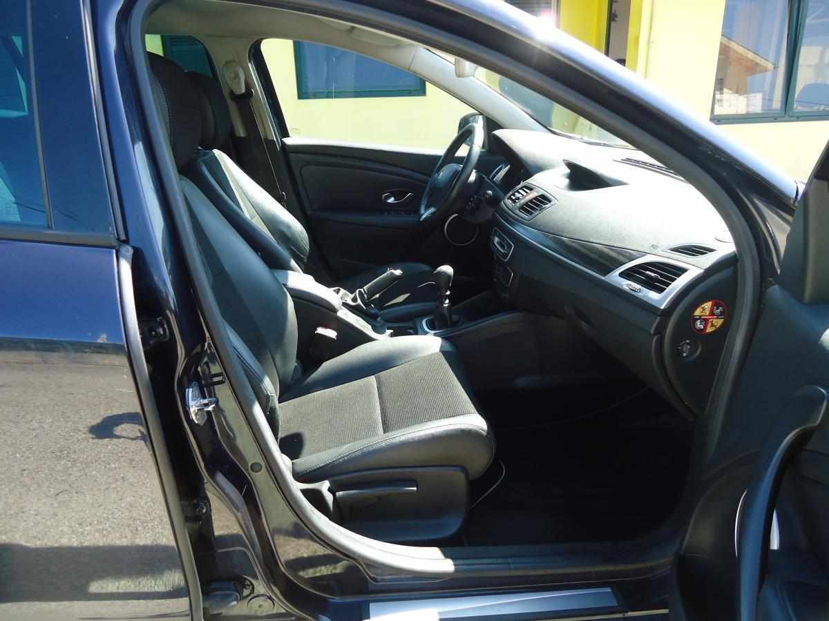 renault-megane-sport-tourer-2010-diesel-1461cc