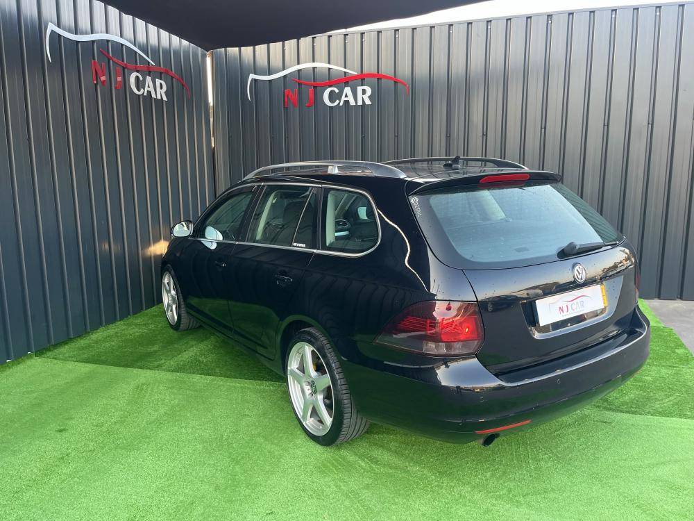 volkswagen-golf-variant-2011-diesel-1598cc