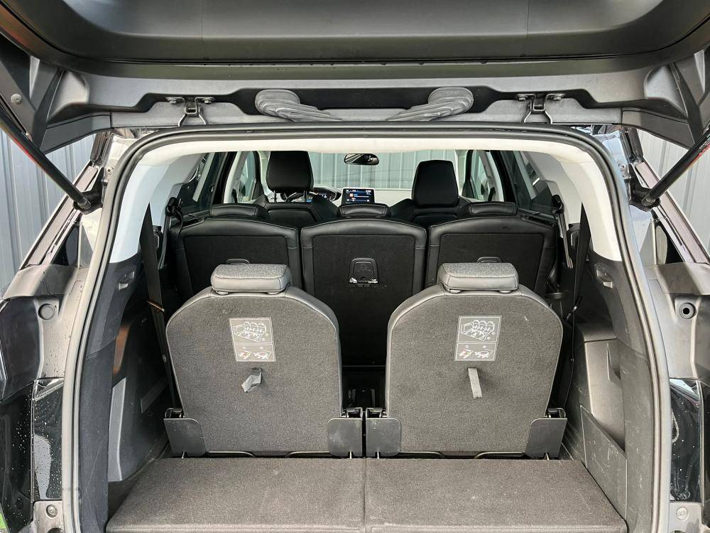 peugeot-5008-2018-diesel-1500cc