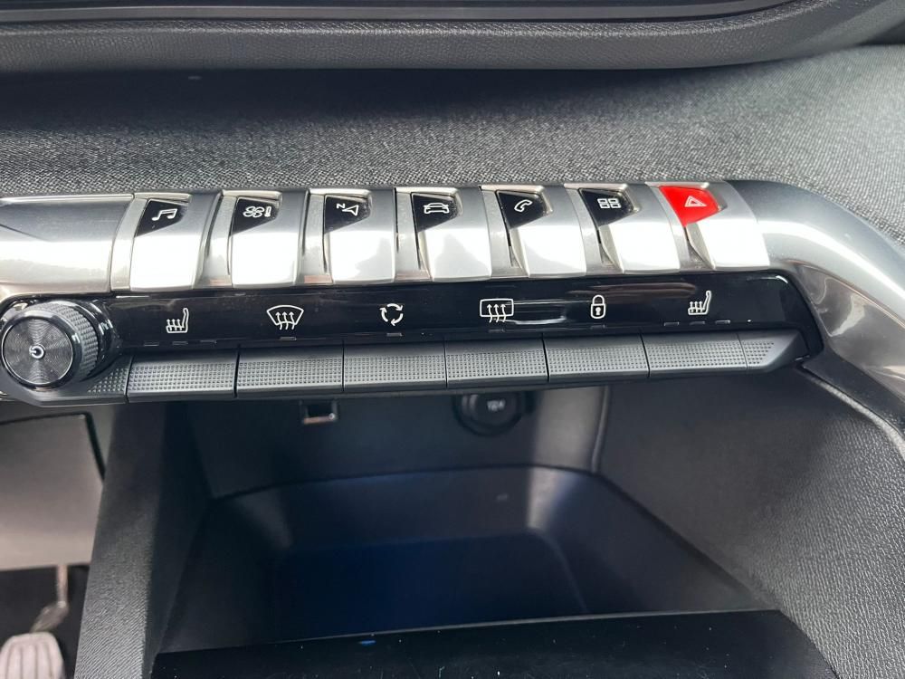 peugeot-5008-2018-diesel-1500cc