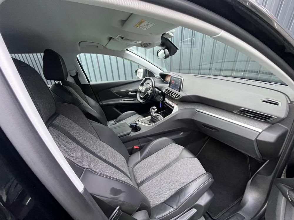peugeot-5008-2018-diesel-1500cc