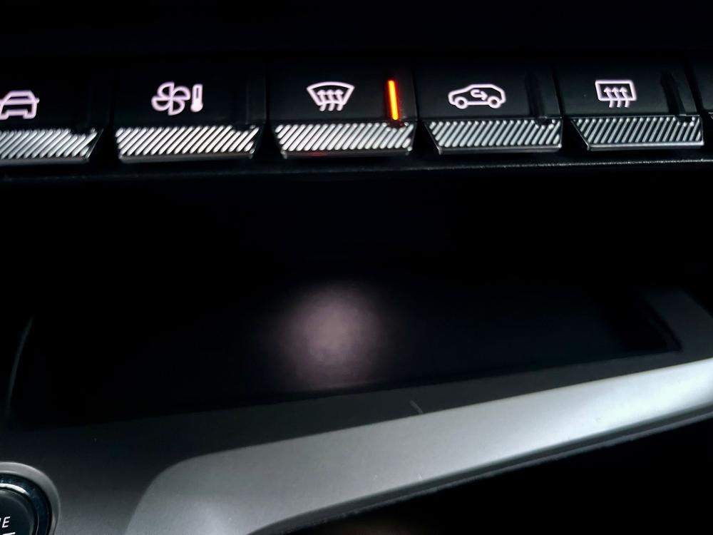 peugeot-308-2022-diesel-1499cc