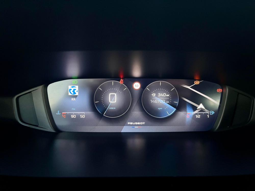 peugeot-308-2022-diesel-1499cc