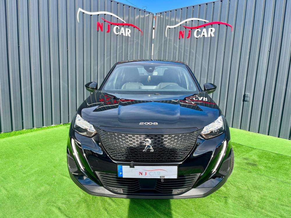peugeot-2008-2022-gasolina-1199cc