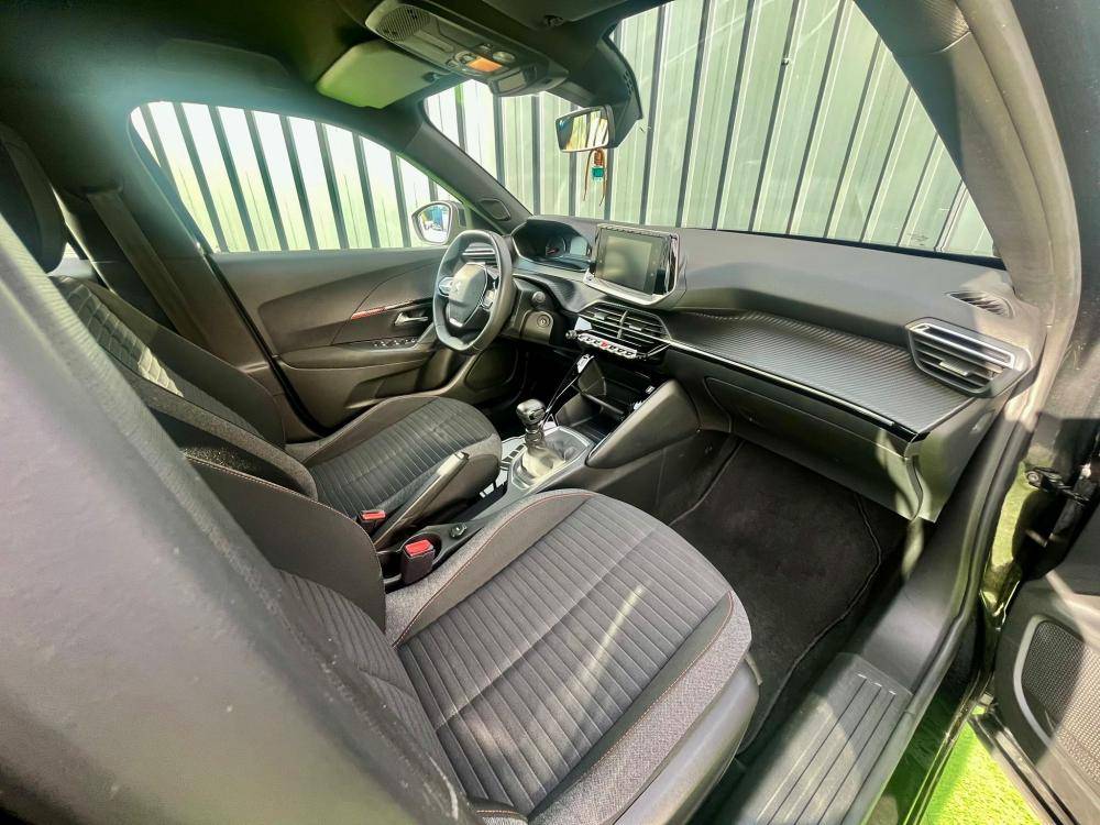 peugeot-2008-2022-gasolina-1199cc