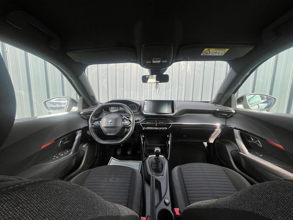peugeot-2008-2022-gasolina-1199cc