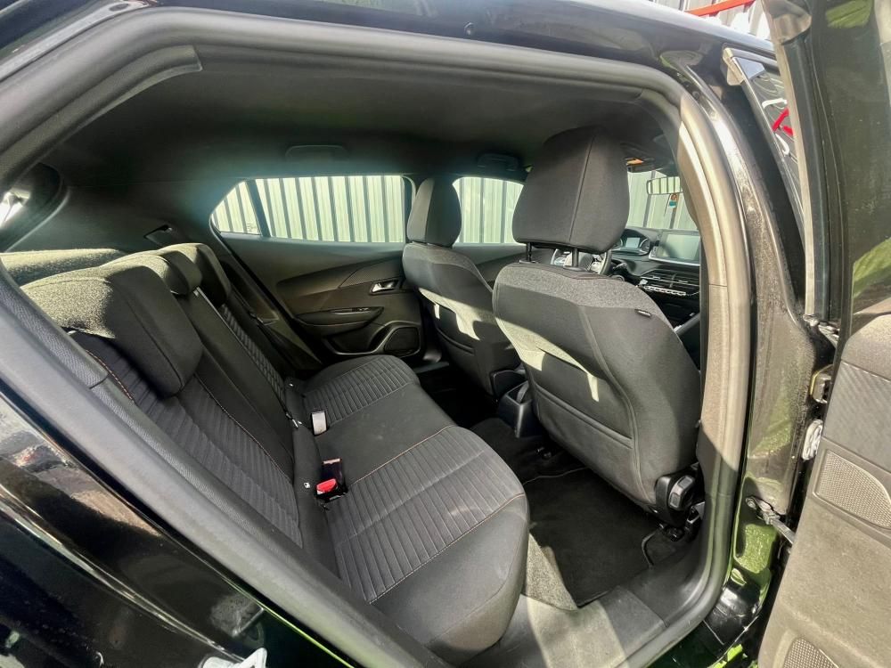 peugeot-2008-2022-gasolina-1199cc