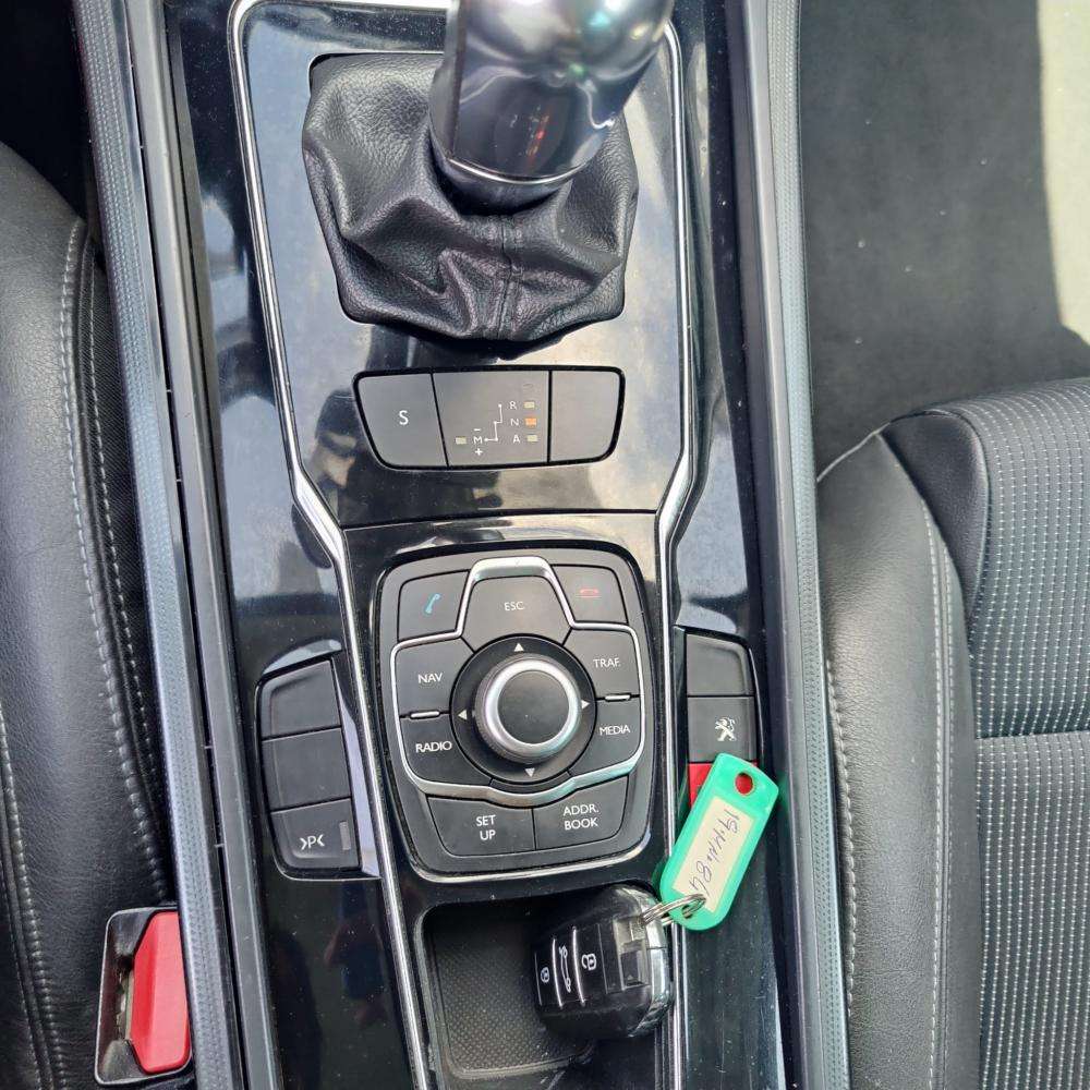 peugeot-508-sw-2011-diesel-1560cc