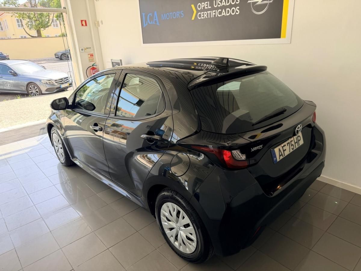 toyota-yaris-2021-gasolina-998cc