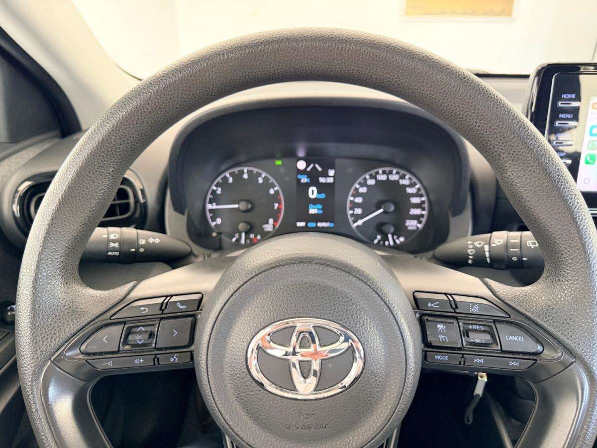 toyota-yaris-2021-gasolina-998cc