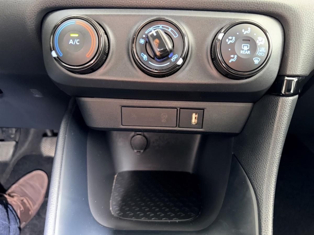 toyota-yaris-2021-gasolina-998cc