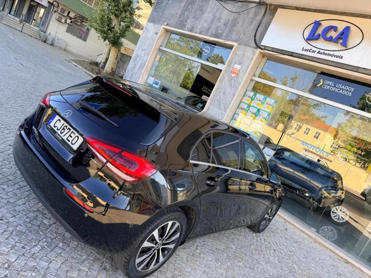 mercedes-benz-classe-a-2022-hibrido-1332cc